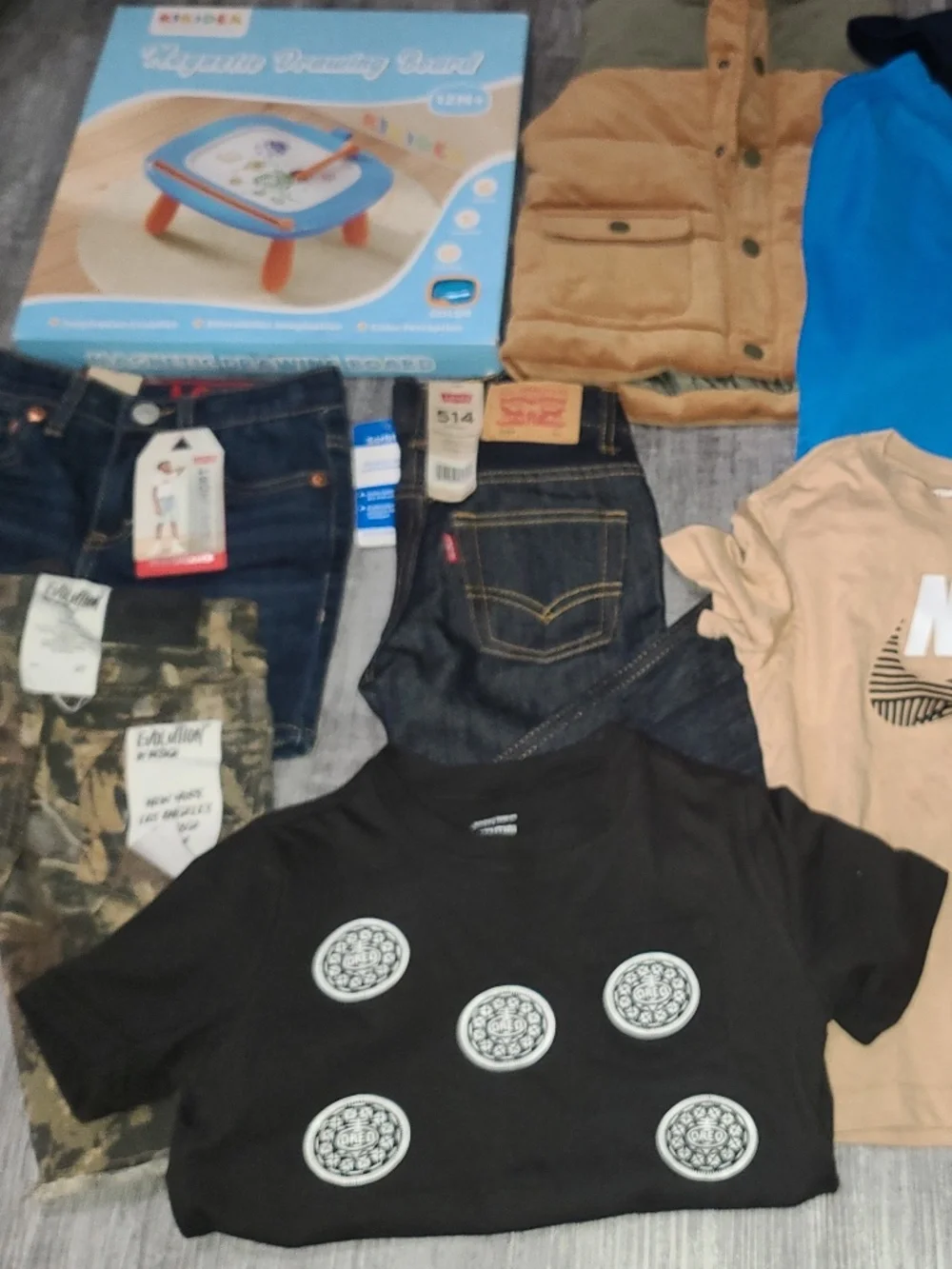 Lot of Boys Designer size 4/5 Nike,  Levis, Tommy Bahama, Spider Man, Evolution